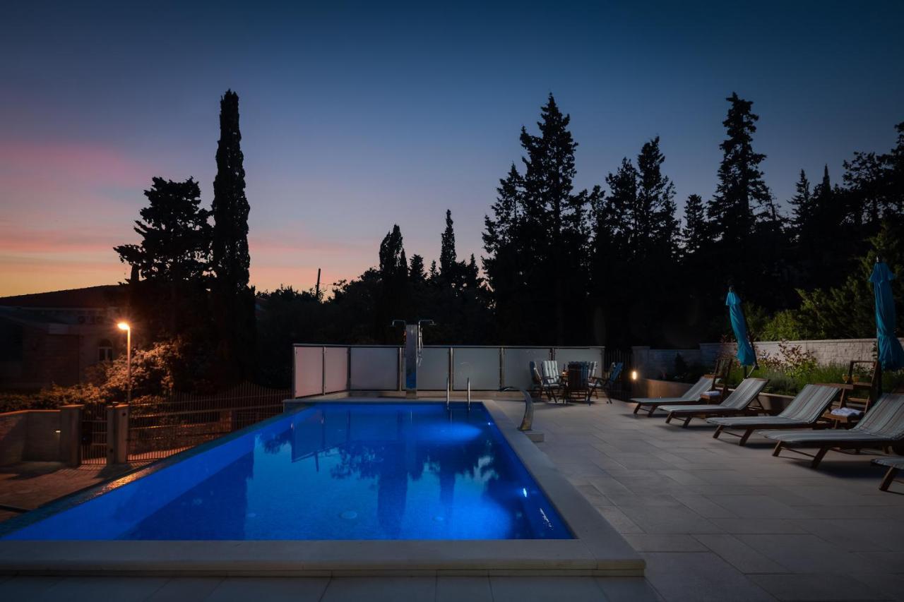 Villa Aqua - Adults Only Bol Exterior foto